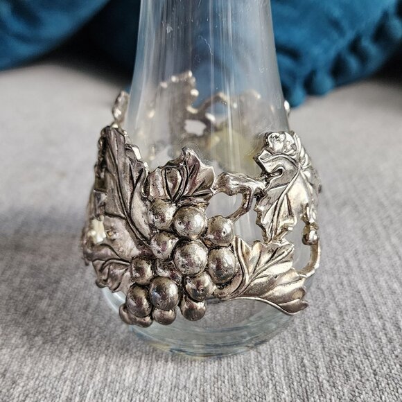 Set of Arthur Court Vineyard Grapes Silver Metal Footed Dish and Vase Wine Gift - Picture 3 of 14